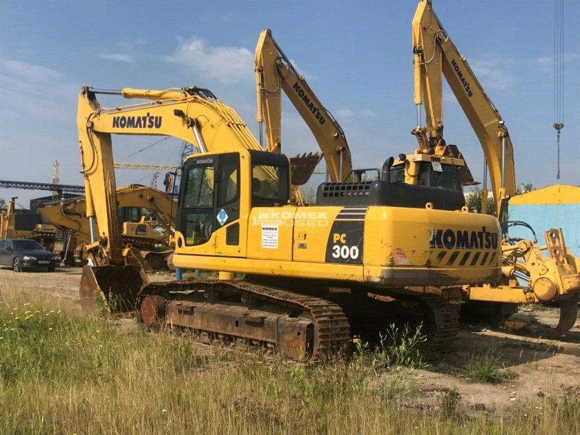 Гусеничный экскаватор Komatsu pc300