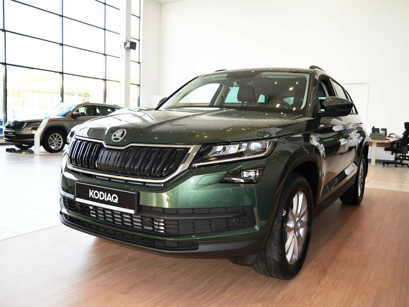 Skoda Kodiaq 2020 зеленый