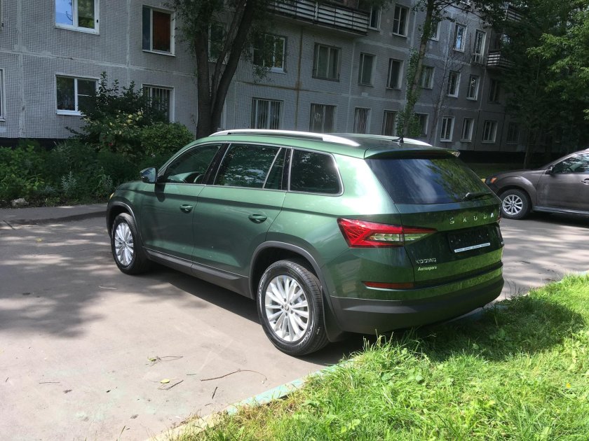 Skoda Kodiaq зеленый