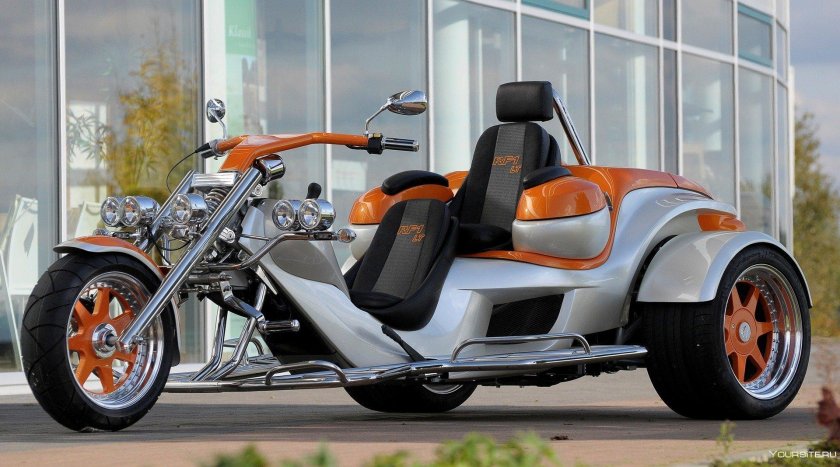 Трайк Triumph Rewaco