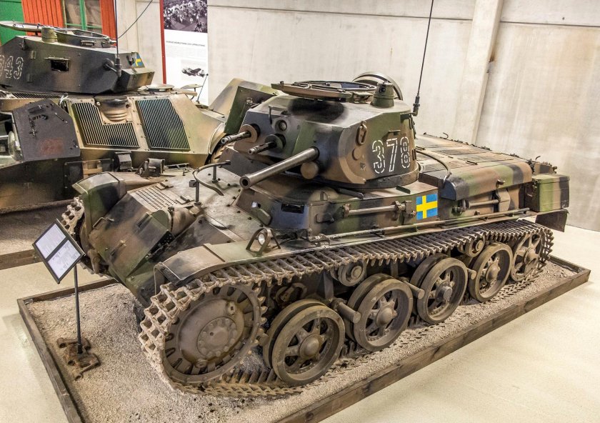 Танк Strv m/40l