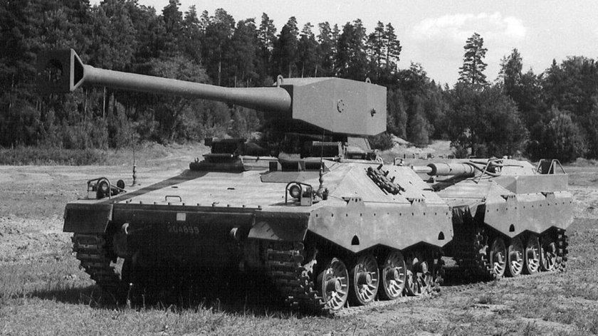 Udes шведский танк