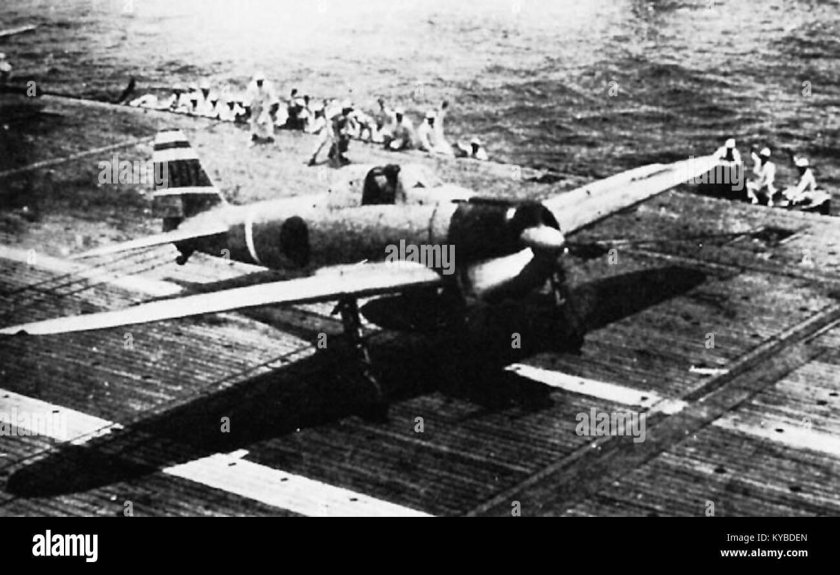 A6m Zero на палубе авианосца