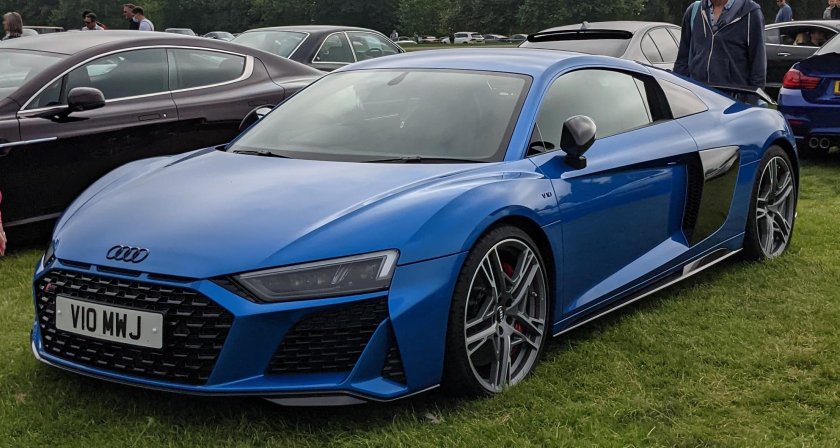 Audi r8 v10 Performance