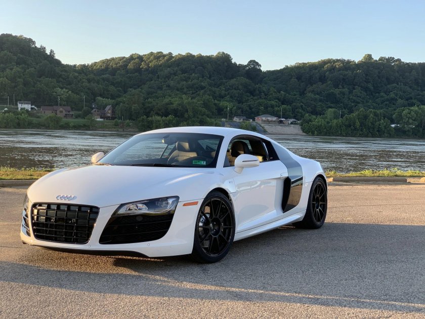 Audi r8