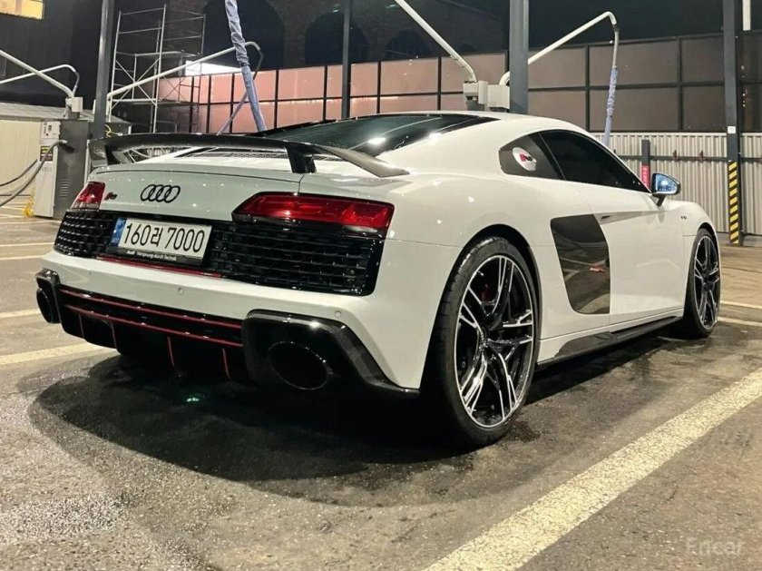 Audi r 8 2016