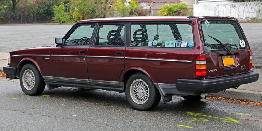 Volvo 240 универсал