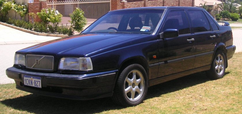 Вольво 850 седан