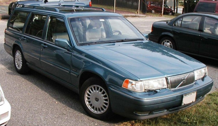 Volvo 960 Wagon