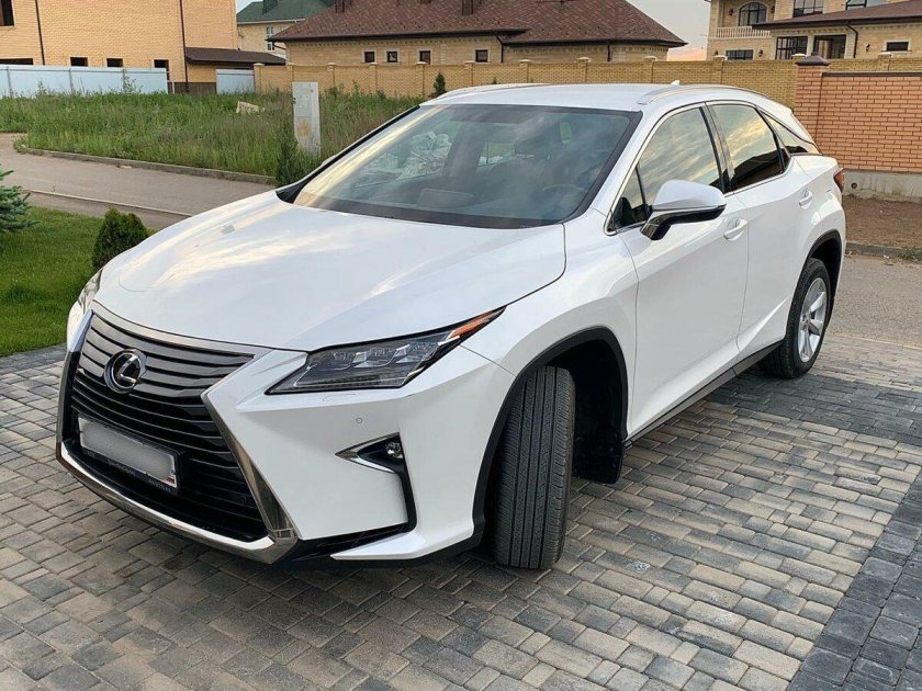Лексус rx200т