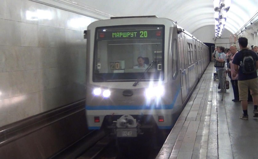 Поезд 81-740 Русич