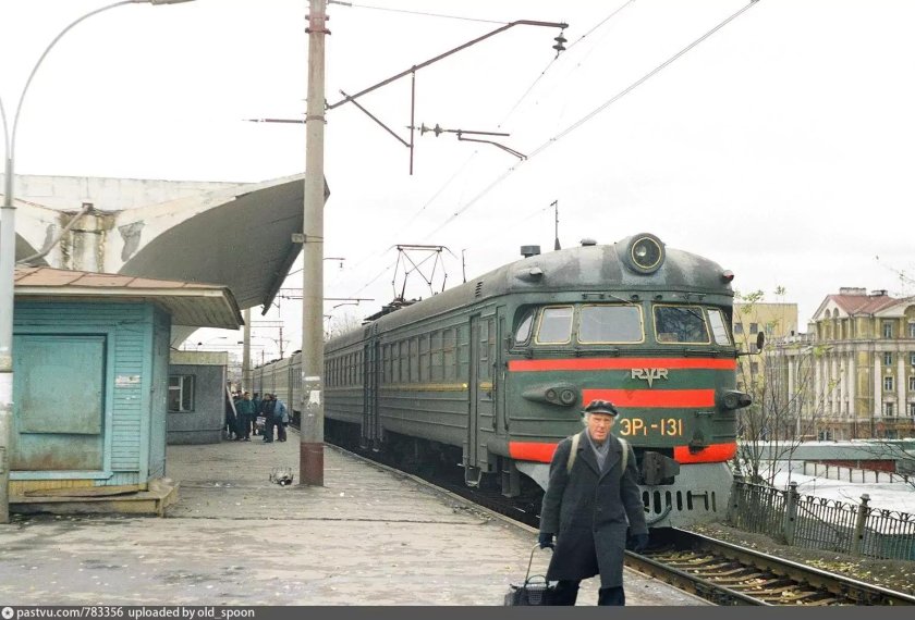 Электричка 1995 года