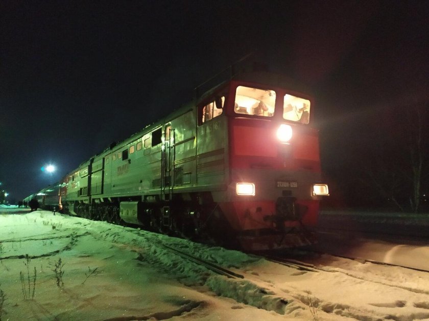 Тепловоз 2 тэ 10 м