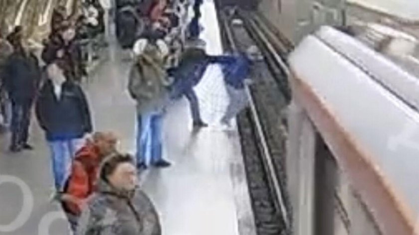 ЧП на станции метро Московская