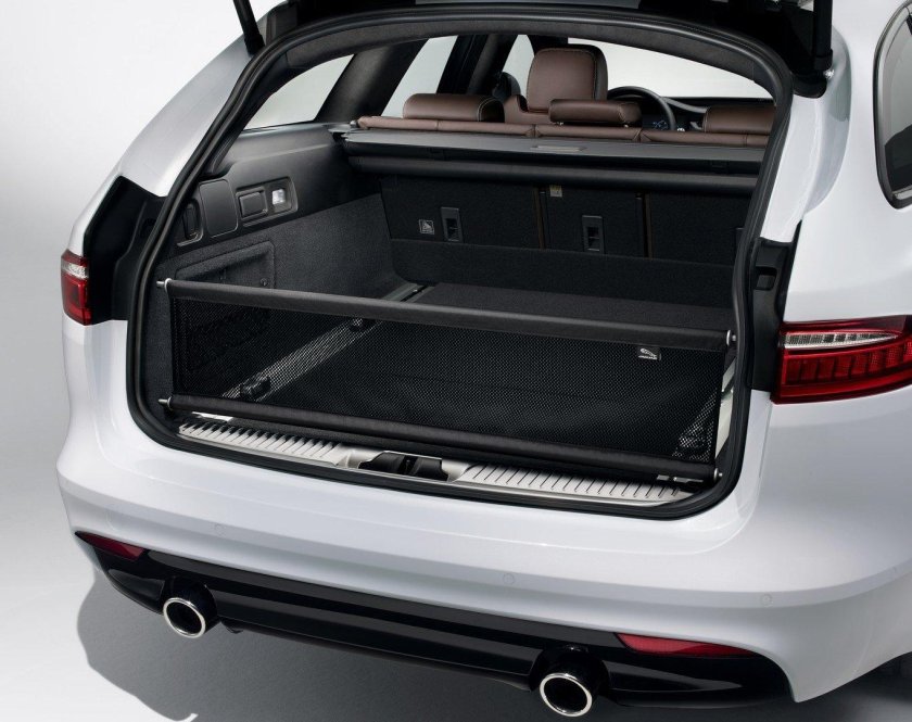 Ягуар XF багажник