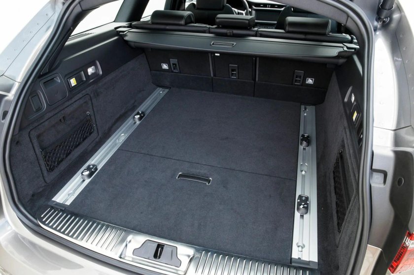 Jaguar XJ 2009 багажник