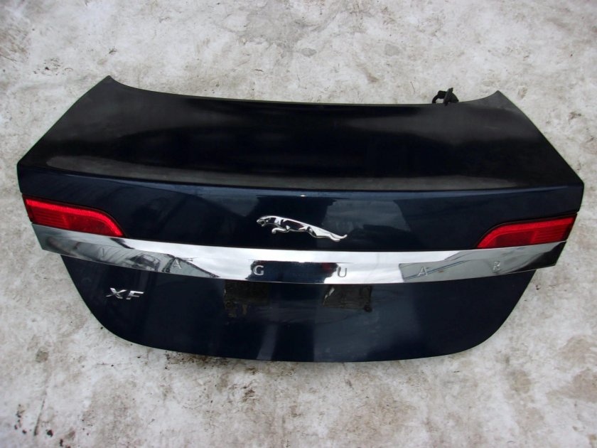 Крышка багажника Ягуар