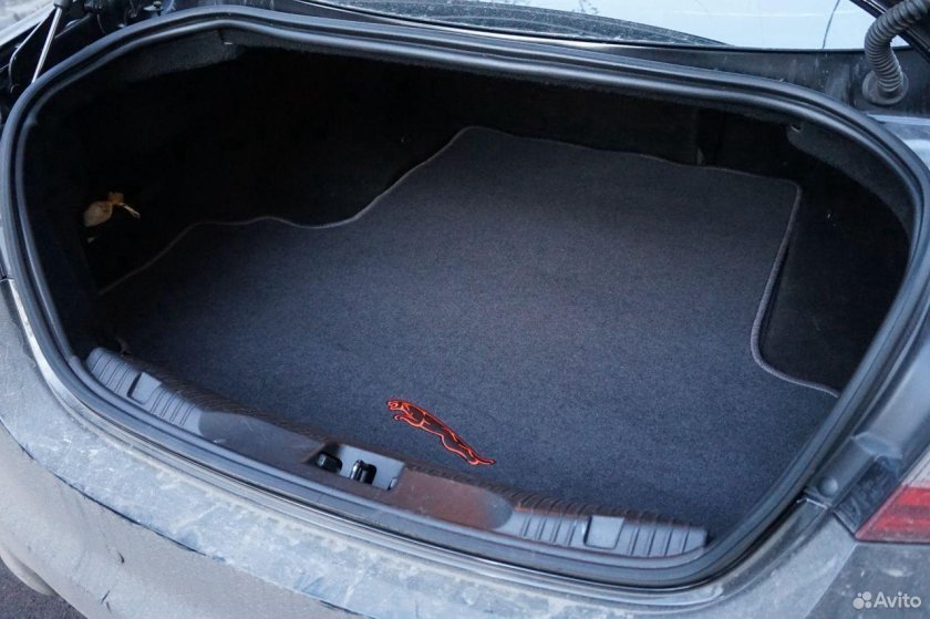 Jaguar XF 2008 багажник