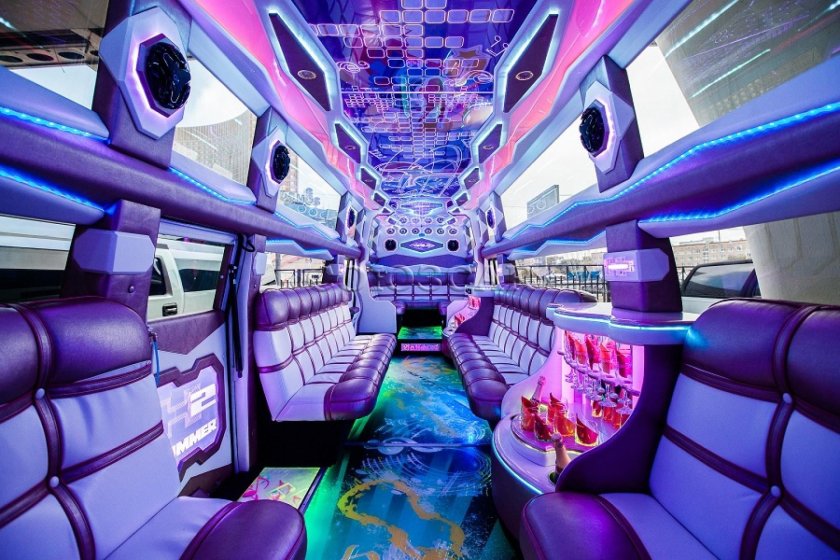 Мега Хаммер лимузин