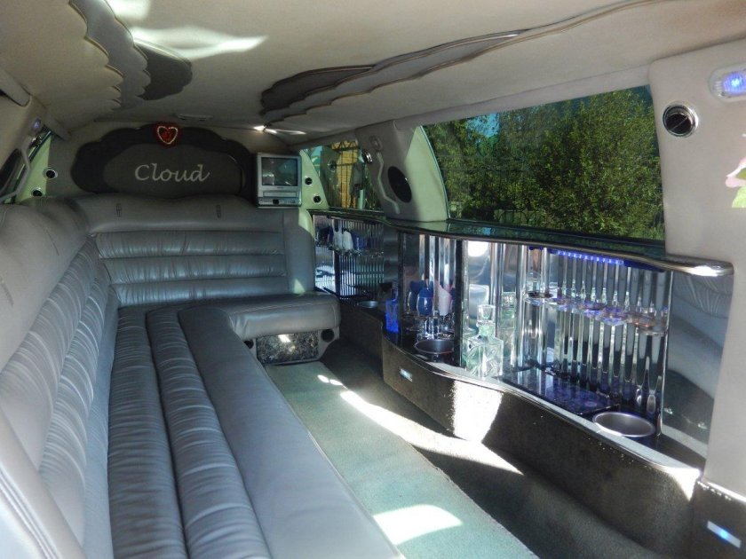 УАЗ Патриот лимузин салон