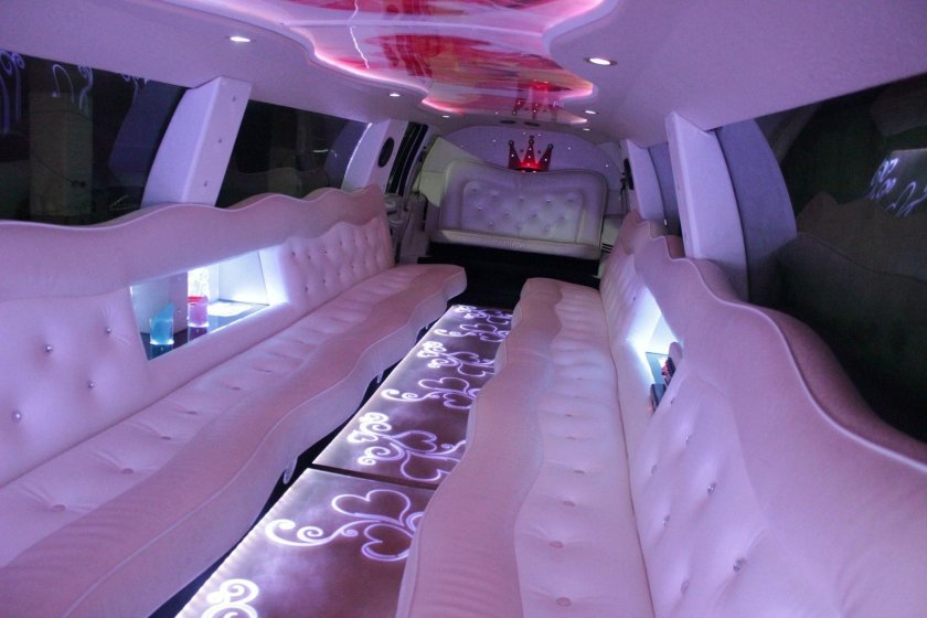 Роллс Ройс лимузин