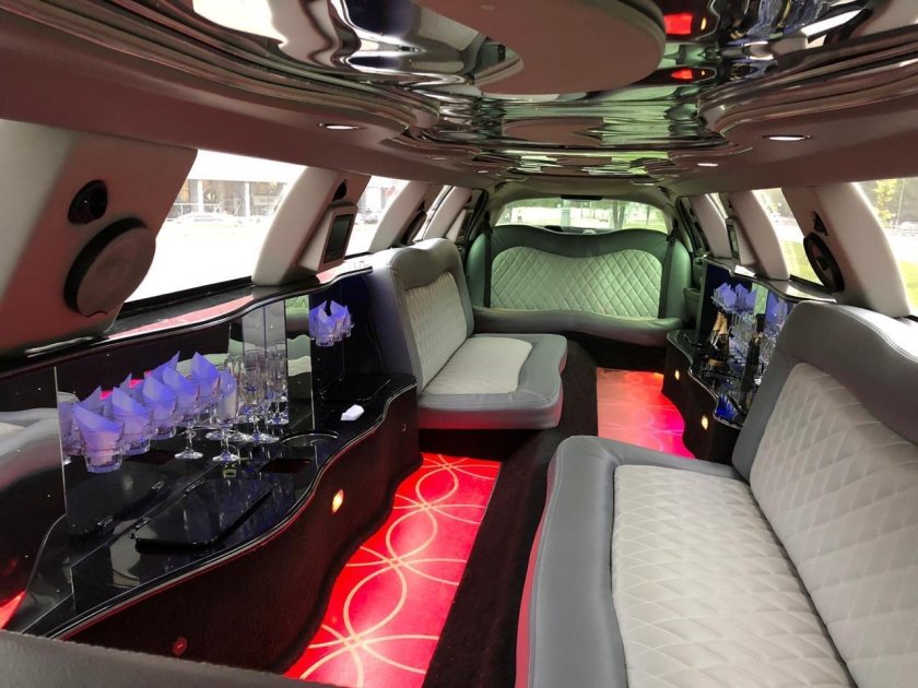 Лимузин Линкольн Таун