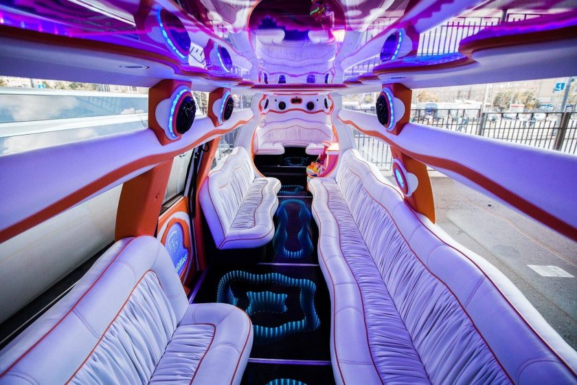 Лимузин Эскалейд