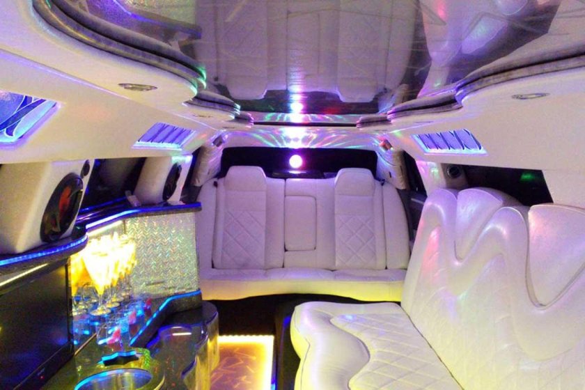 Крайслер 300с лимузин