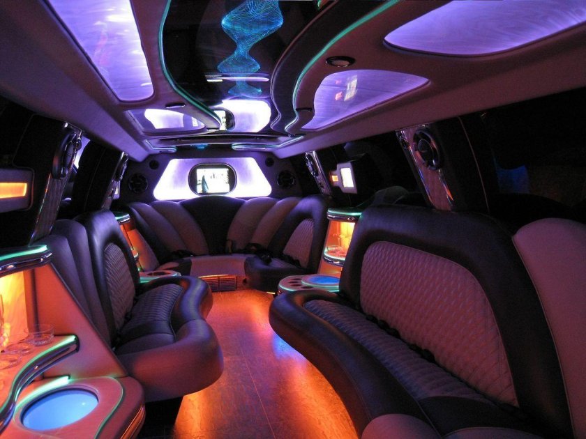 Кадиллак Эскалейд лимузин салон