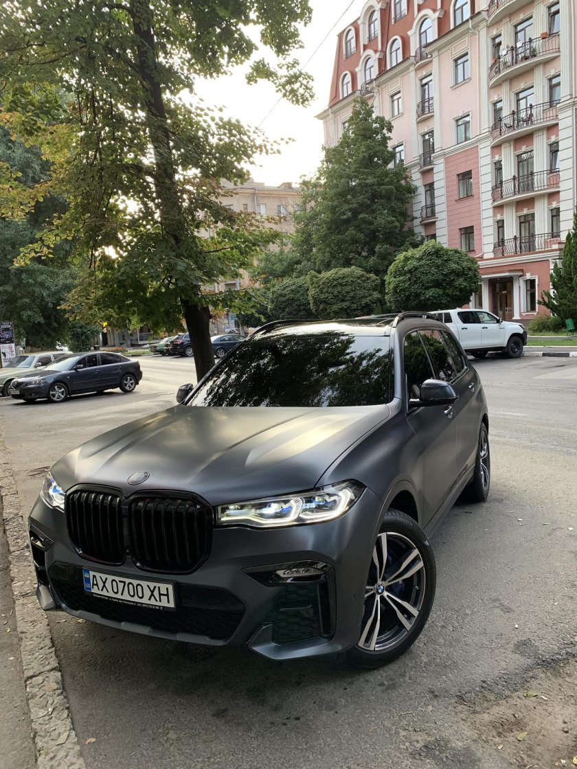 БМВ х5 серая