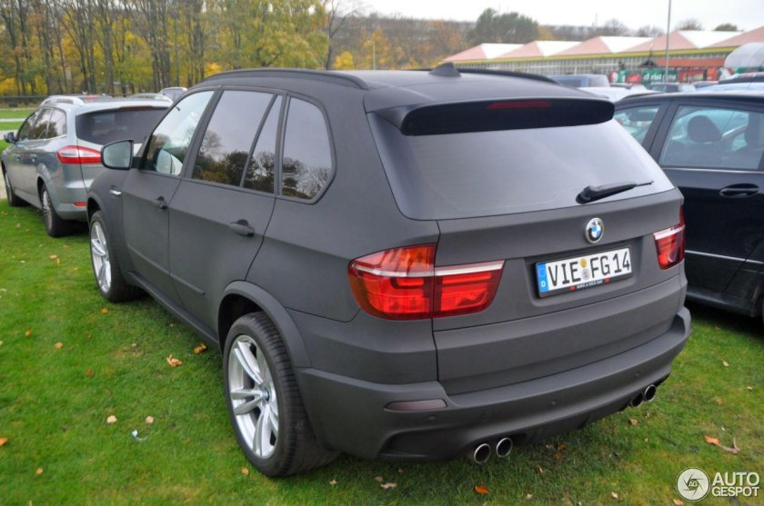 BMW x5 e70 серый