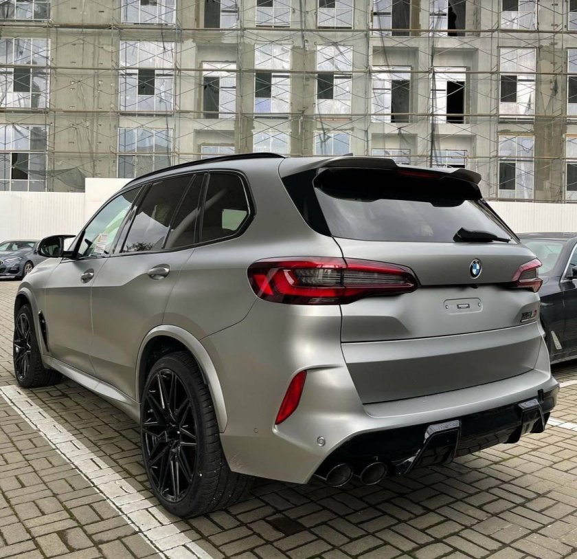 BMW x5m 2022