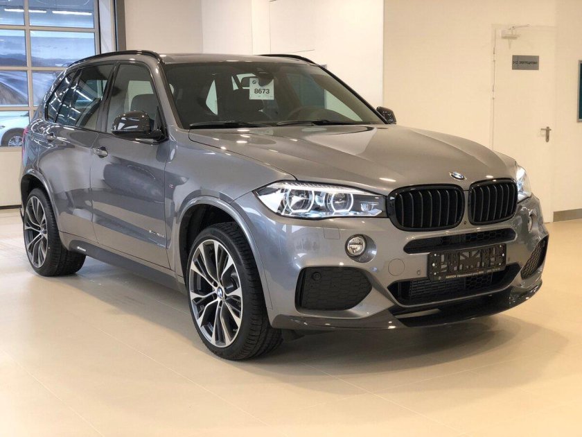 BMW x5 III (f15)