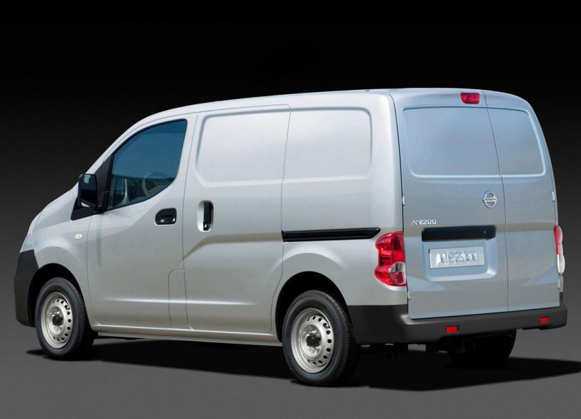 Nissan nv200 грузовой фургон