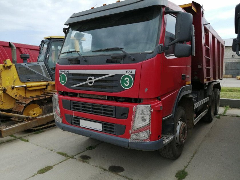 Volvo fm 6x4 самосвал