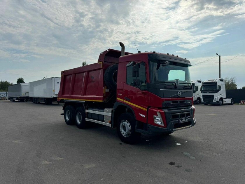 Самосвал вольво 6 х 4