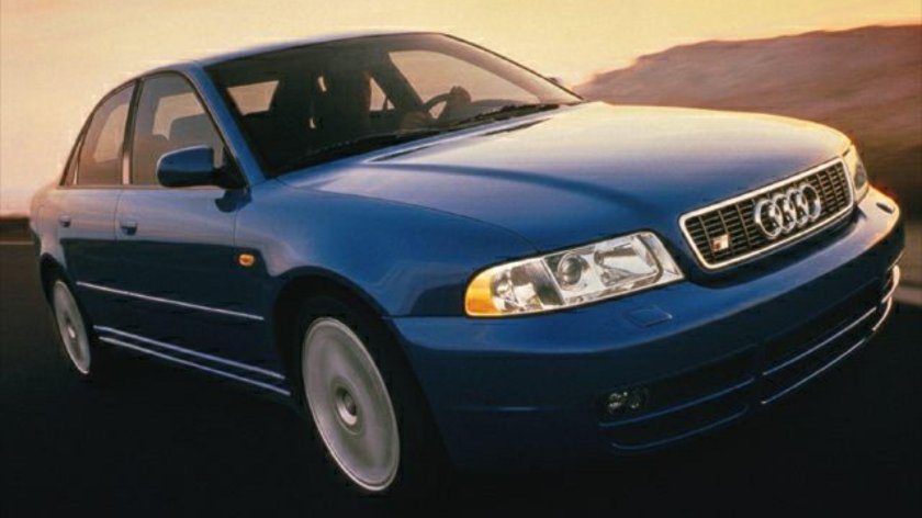 Audi 2000