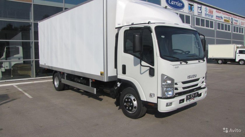 Isuzu npr75
