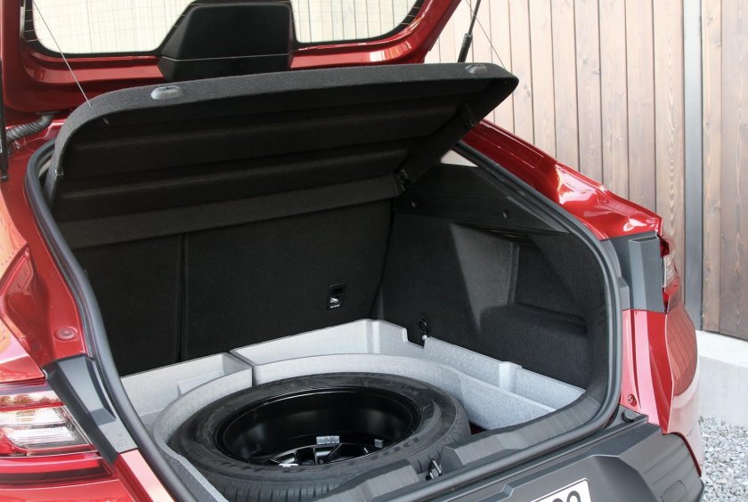 Renault Arkana багажник