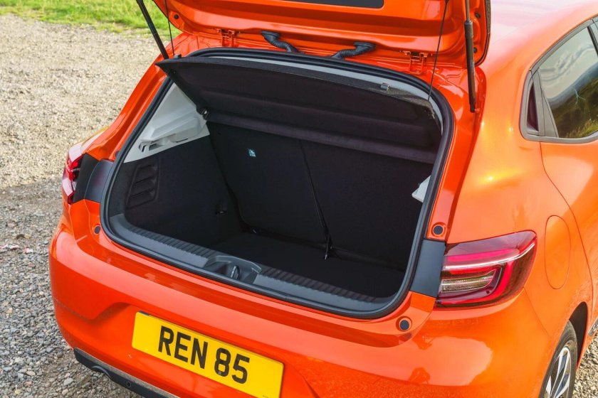 Рено Клио 2019 багажник
