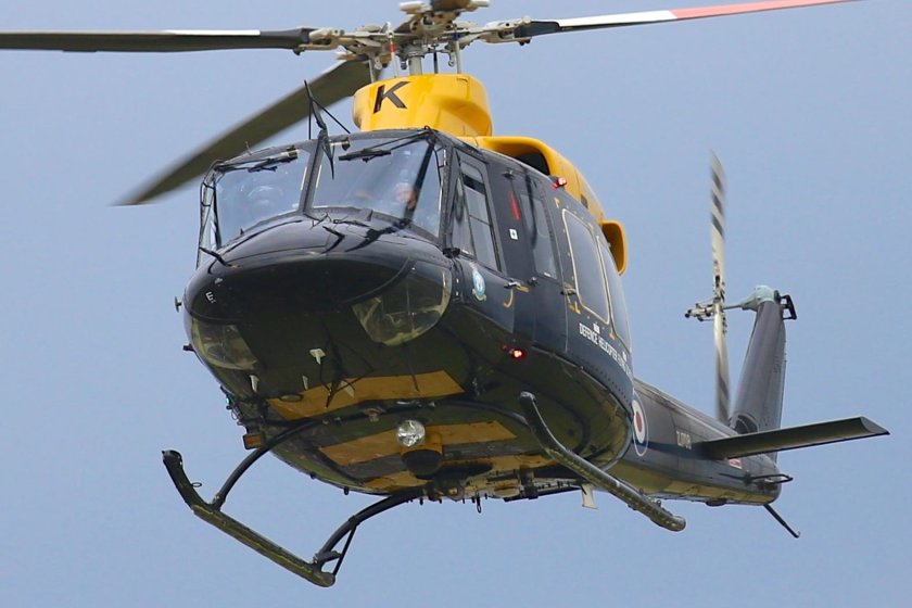 Bell 412 вертолет