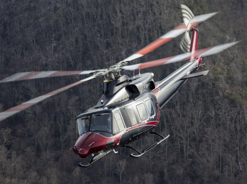 Bell 412 вертолет