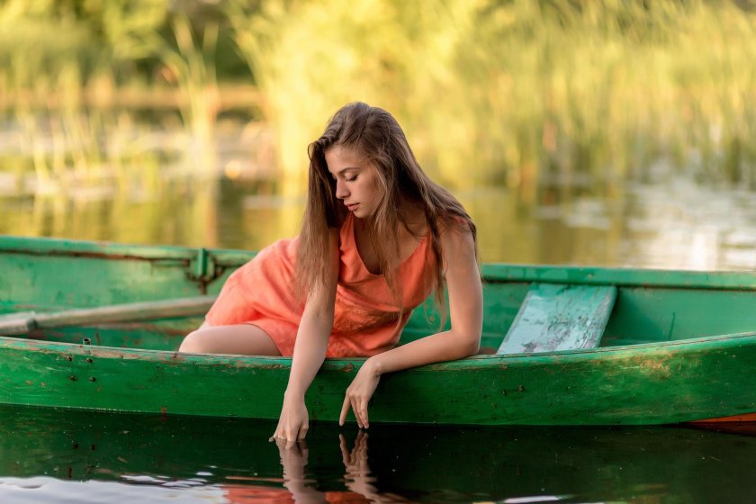 Фотосессия в лодке