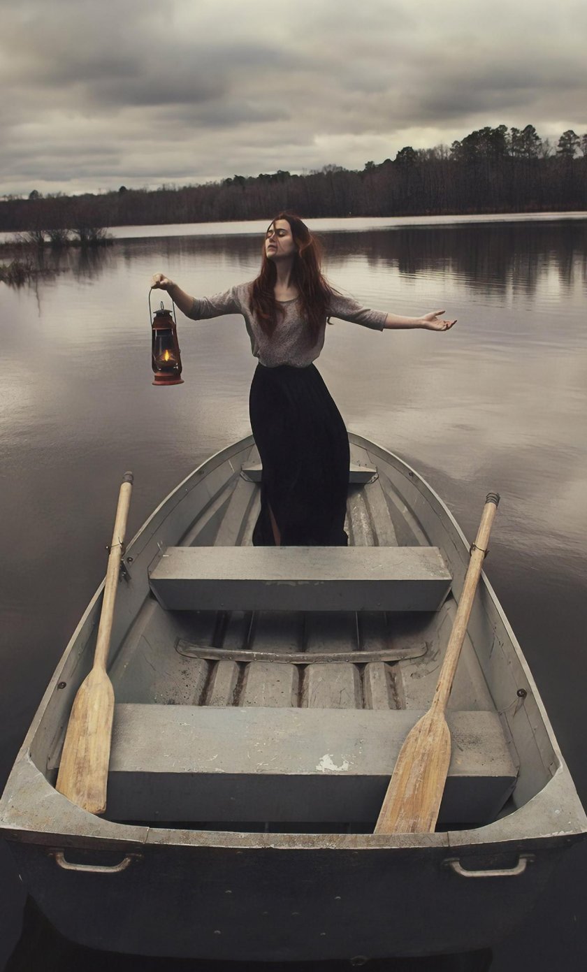 Фотосессия в лодке