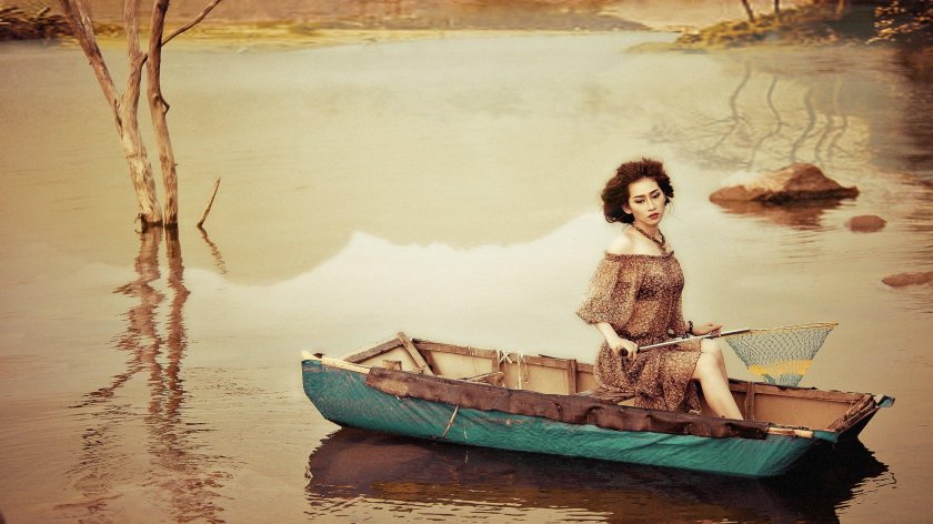 Фотосессия в лодке