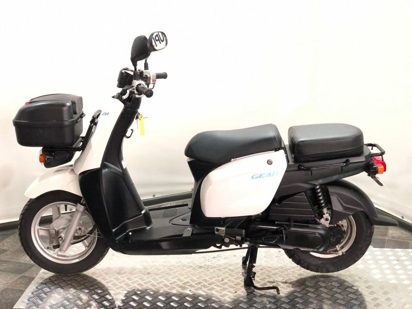 Скутер ямаха гир