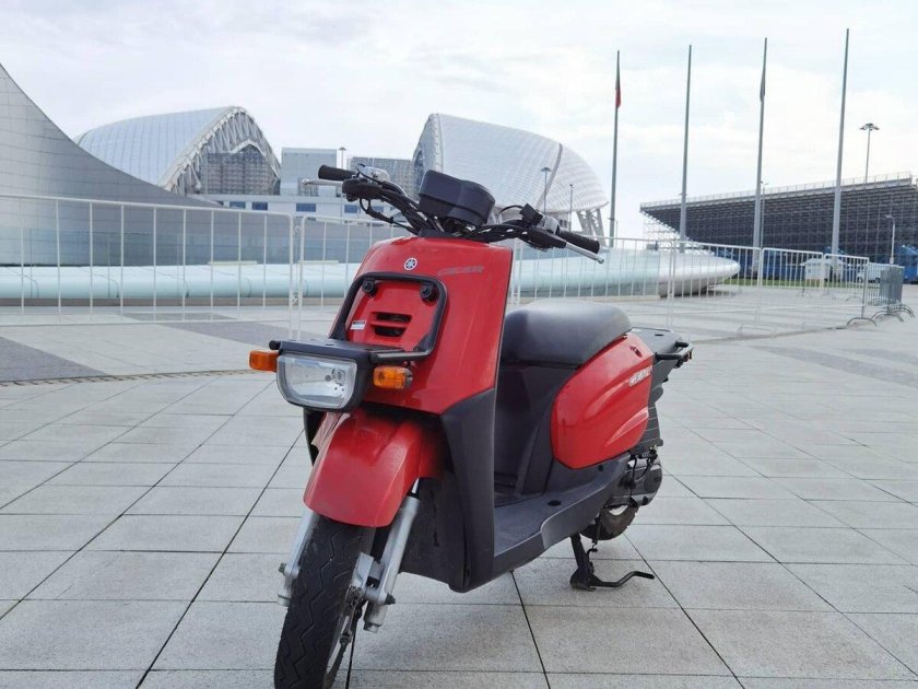 Ямаха Гир 4ткрасныц