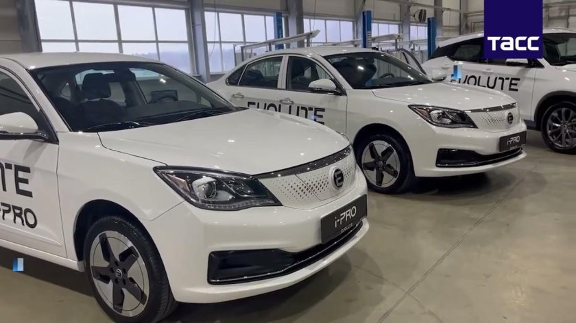 Липецкий электромобиль evolute