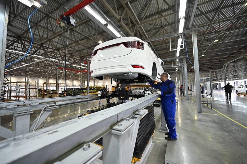 Моторинвест электромобили evolute