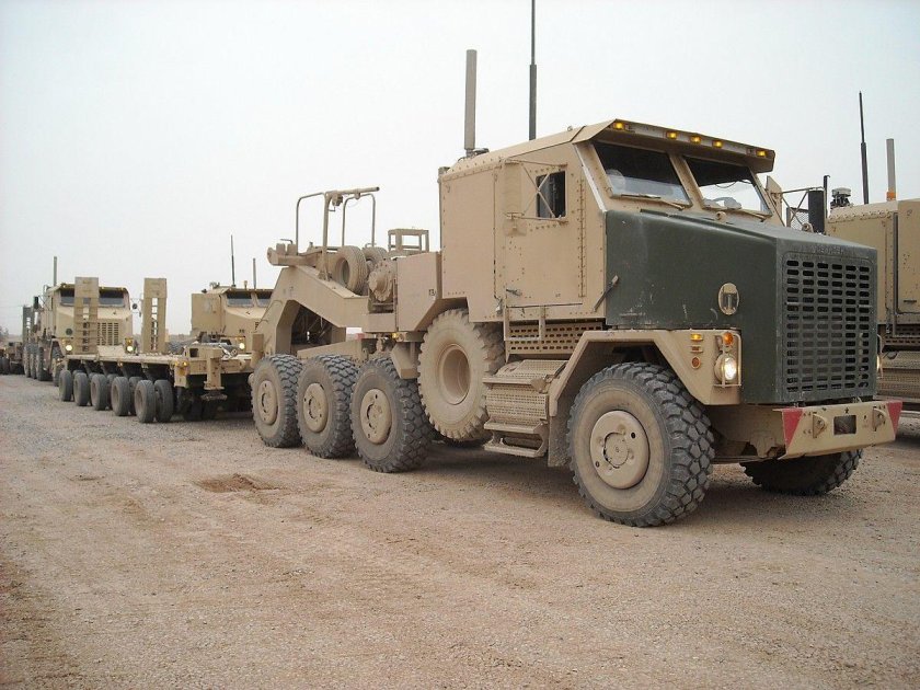 Oshkosh m1070